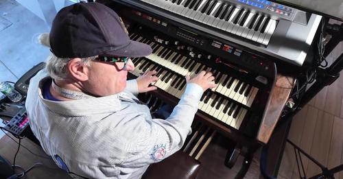 Meet the Yankee Stadium organ player who's fulfilling his childhood dream